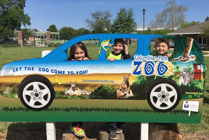 Students in School Activites (Athletics, Classrooms, Plays, Band, Art Projects) (Elmwood Zoo Field Trip Picture.jpg)